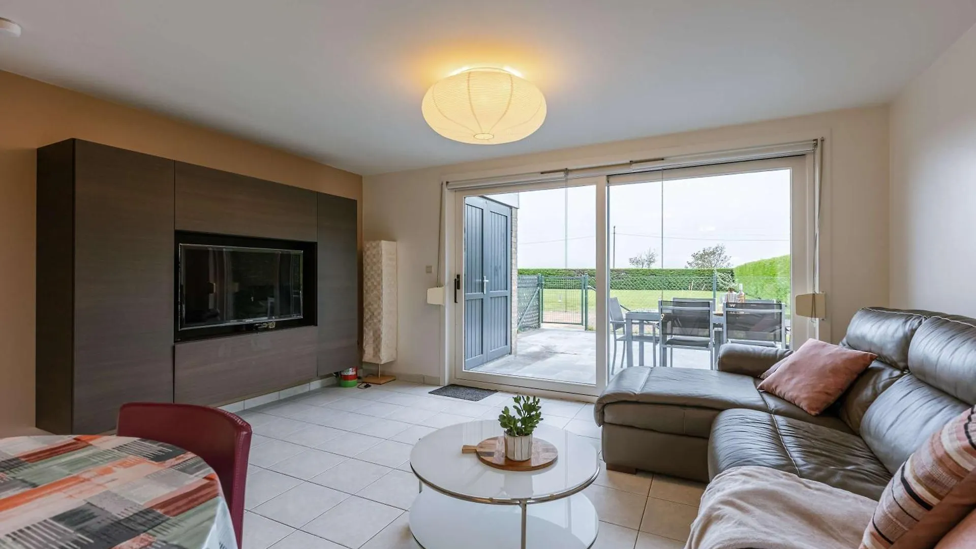 Huswell - Vacation Home Nearby The Beach With Parking Middelkerke