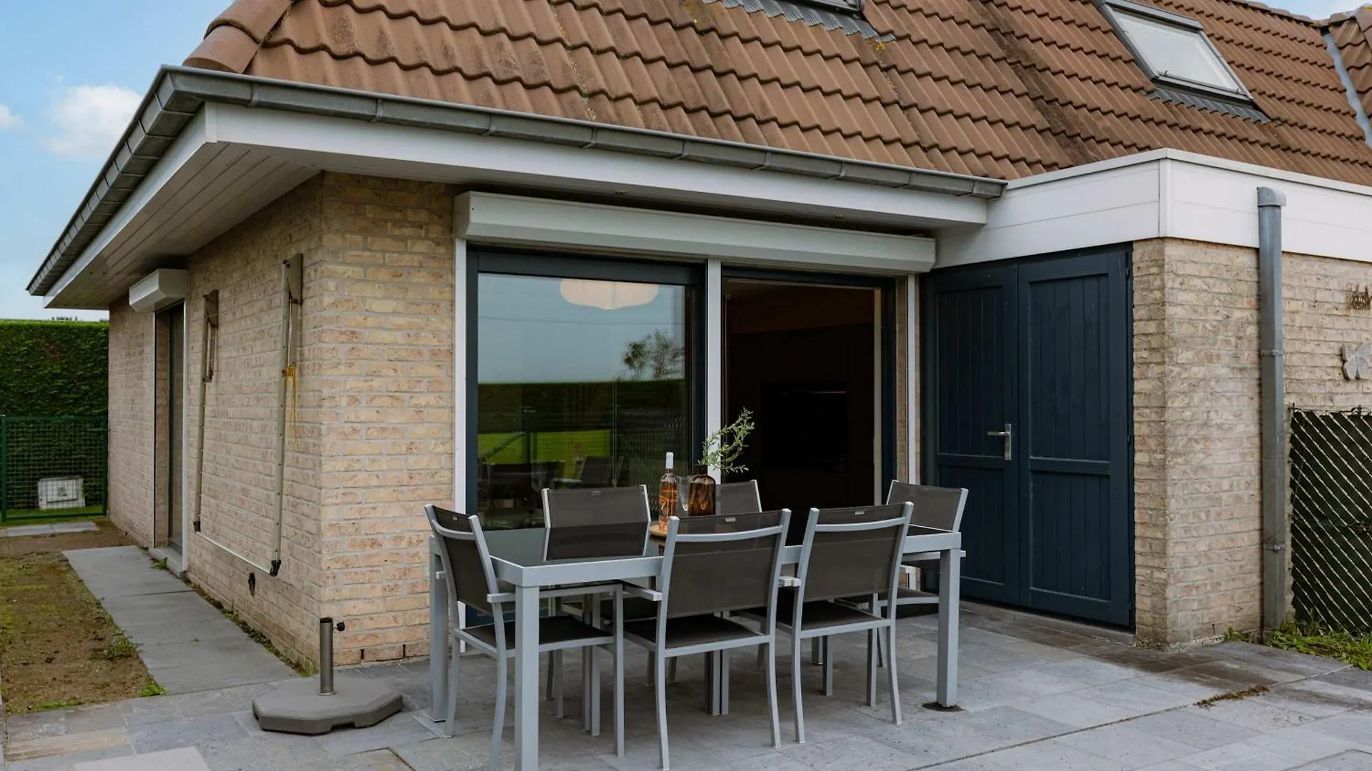 Huswell - Vacation Home Nearby The Beach With Parking Middelkerke 0*,  Belgium